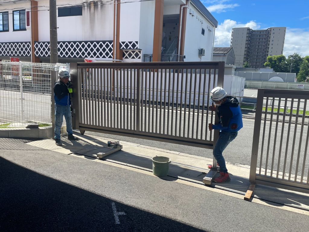 ゲート取付作業